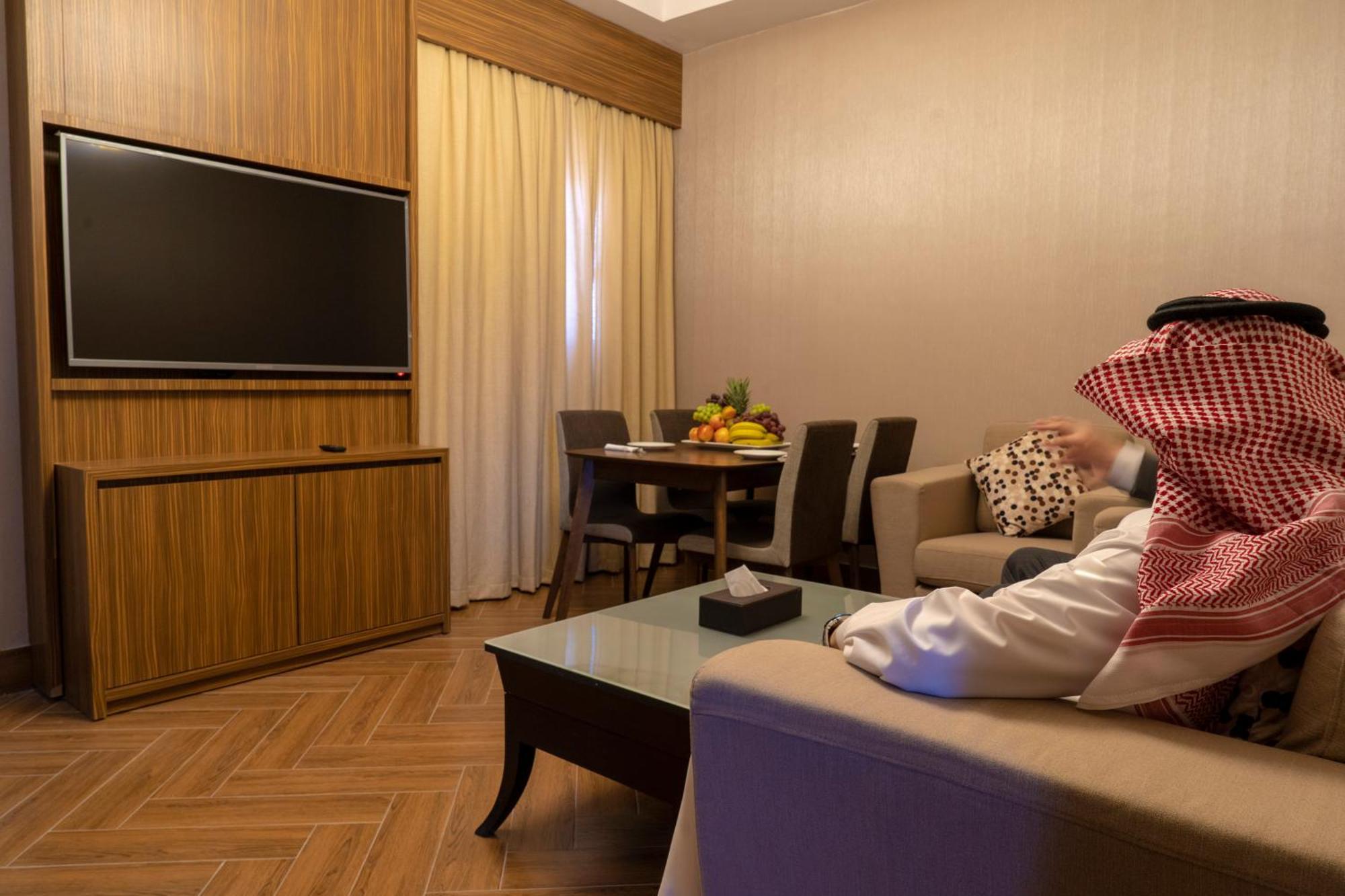 Hotel Golden Tower Corniche