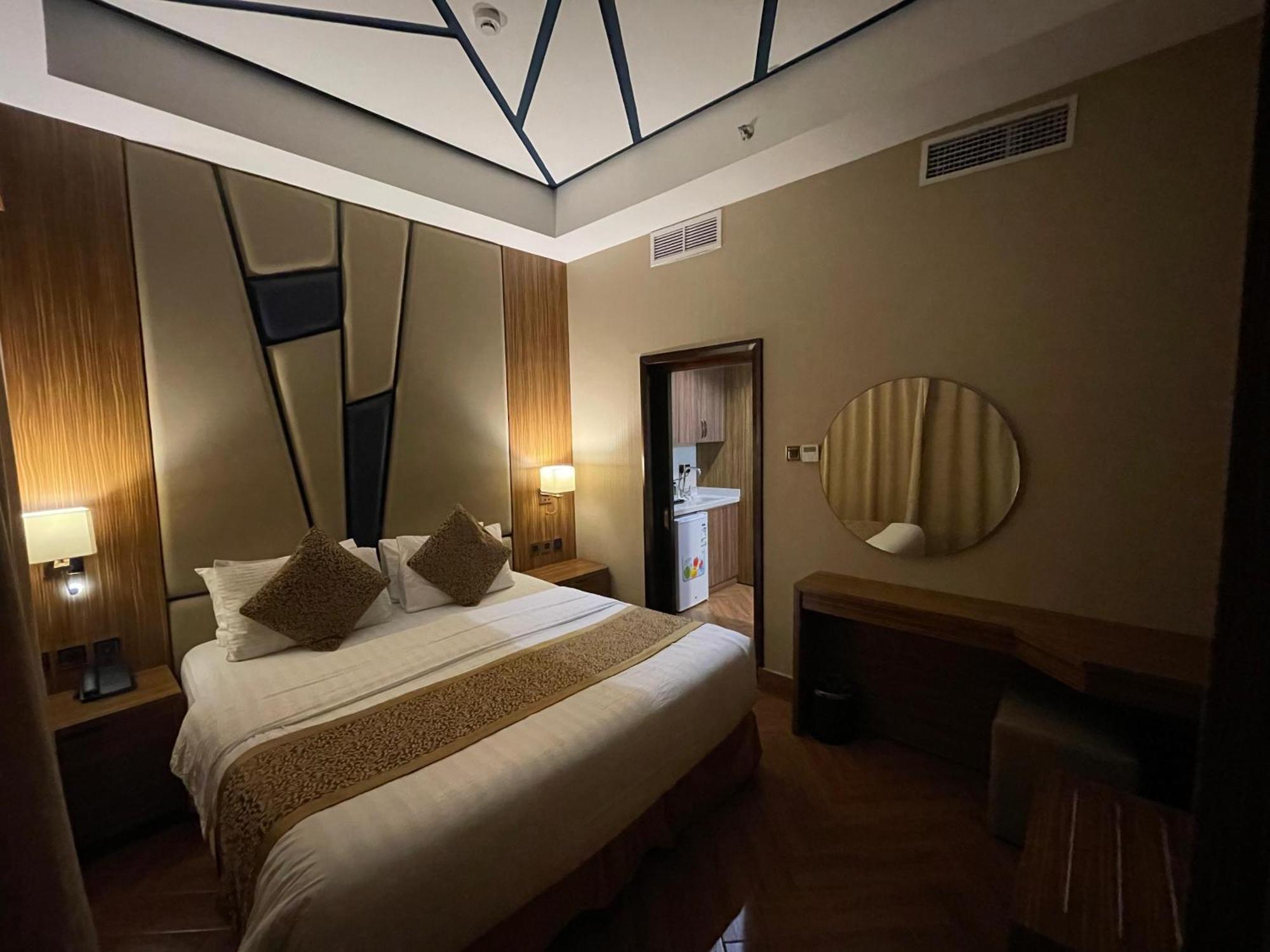 Golden Tower Corniche Khobar