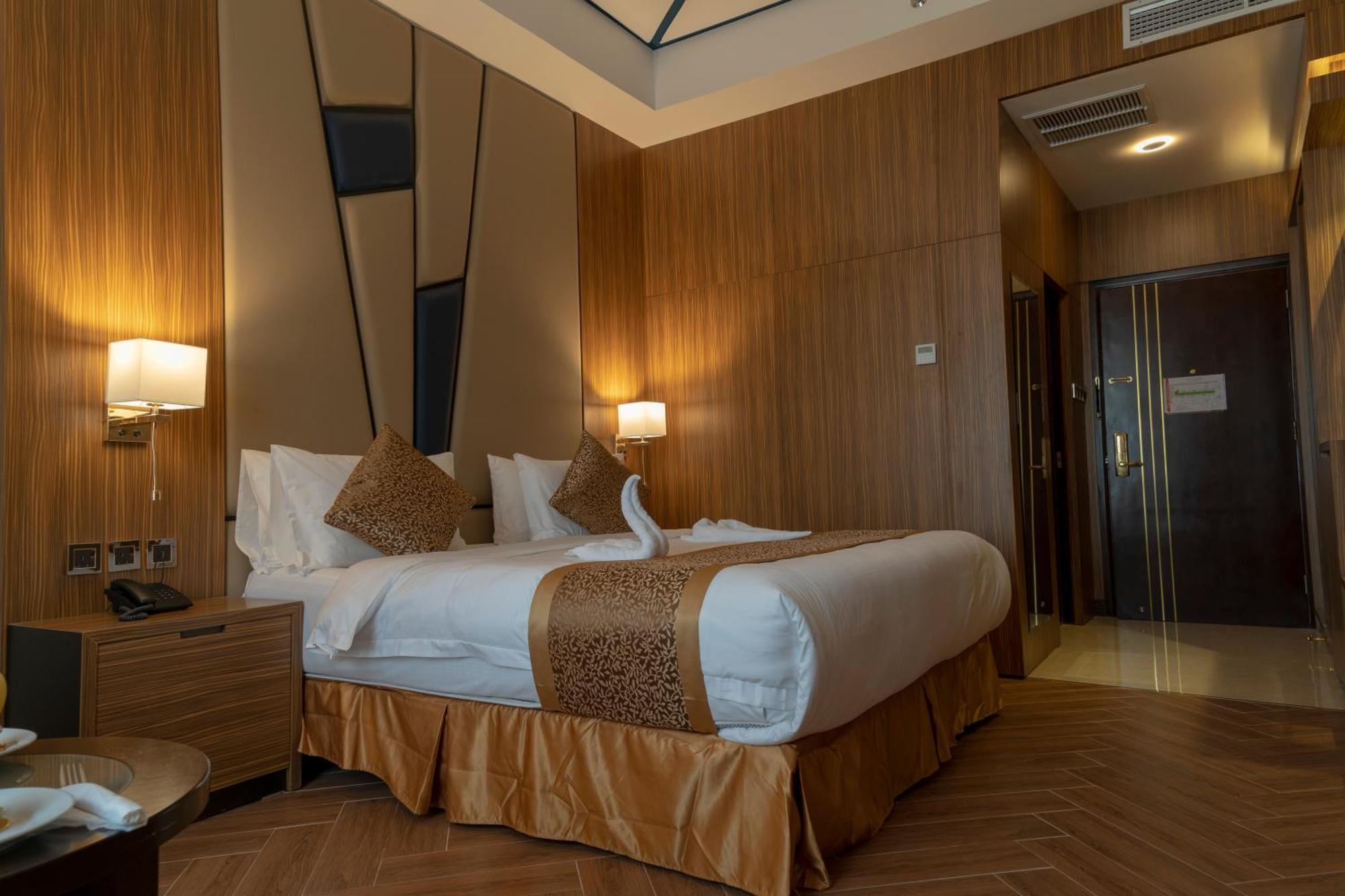 Golden Tower Corniche Hotel Khobar